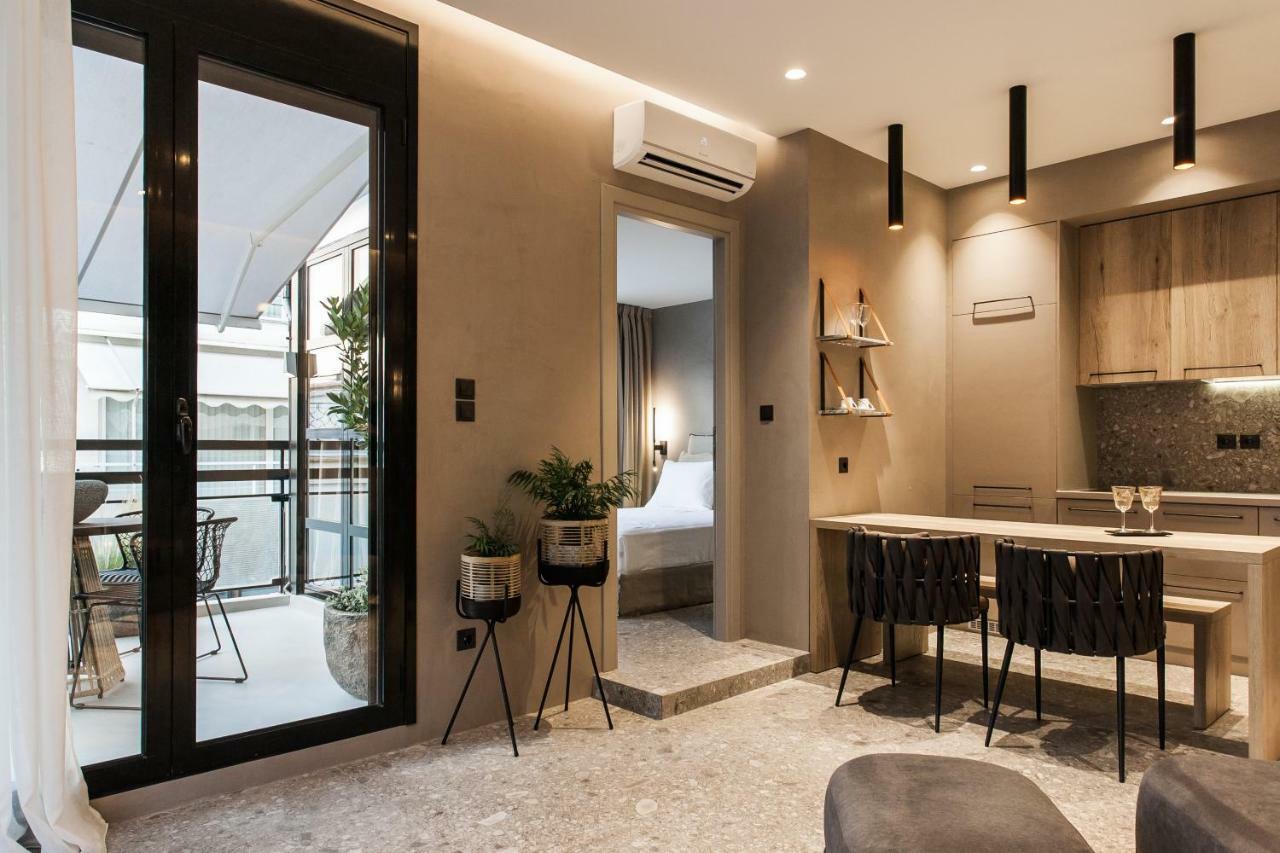 *** Boutique Syntagma Apartment W/ Plunge Pool *** Atene Esterno foto
