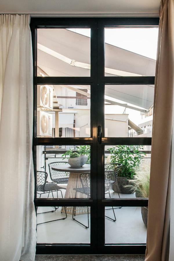 *** Boutique Syntagma Apartment W/ Plunge Pool *** Atene Esterno foto